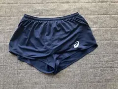 アシックスのランニングパンツ　ブルー系色