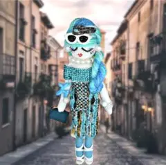 縫ってる　ドール　 NAOMIちゃん