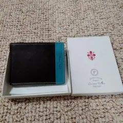【新品】✨️luciano poltini 二つ折り財布