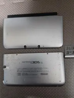 3DSLLシルバー外装カバーSDカバータッチペン付き