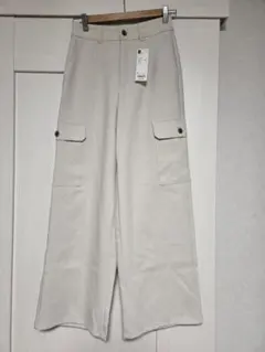 【新品】タグ付き GU カーゴワイドパンツ ナチュラル S