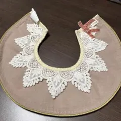 マールマール　MARL MARL ベージュ レース装飾 スタイ ピンクリボン