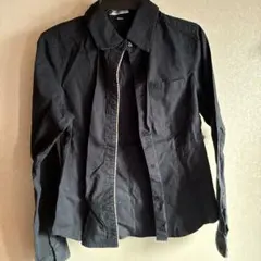 BURBERRY 黒 長袖シャツ 150A