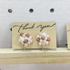 パールビーズ花束デザインイヤリング