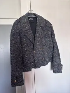 金ボタン テーラードジャケット