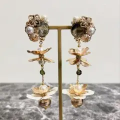 178 パール＆花びらの　Autumn color ピアスorイヤリング