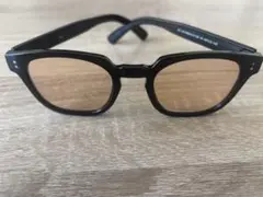 GU UVカットスクエアウェリントンサングラスのサムネイル