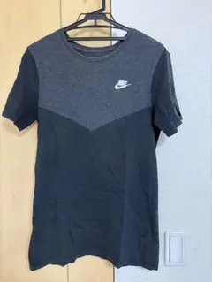 NIKE THE NIKE TEE Tシャツ ブラック Sサイズのサムネイル