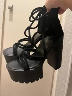 試着のみ チャンキーヒール サンダル ブラック 黒 ハイヒール