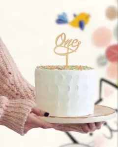木製ケーキトッパー　誕生日　ハッピーバースデー　装飾　数字 ONE