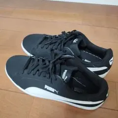 PUMA スニーカー ブラック ホワイトのサムネイル