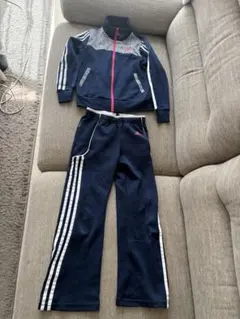adidas ジャージ セット130ネイビー