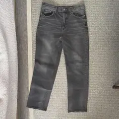 ハイライズ ブラックデニムパンツ　レリュームのサムネイル