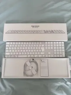 Magic Keyboard with Touch ID 本体
