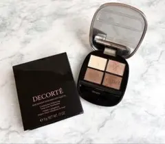 コスメデコルテ　スキンシャドウ デザイニング パレット　01Rosy Brown