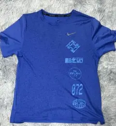 Nike ランニングTシャツ 青
