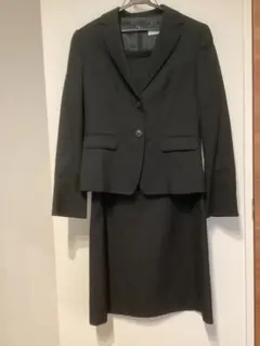 J.PRESS黒 スーツ　ジャケットとワンピース、スカート3点セットサイズ11