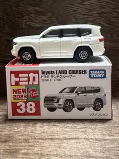 トミカ トヨタ ランドクルーザー No.38