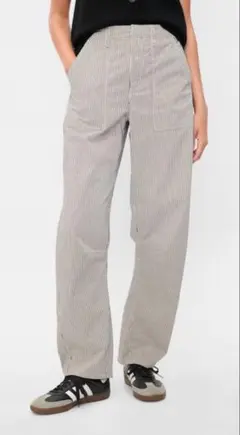 GAP バレルパンツ　ハイライズ