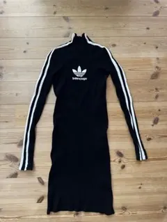 balenciaga adidas コラボ 長袖ミニワンピース ブラックのサムネイル