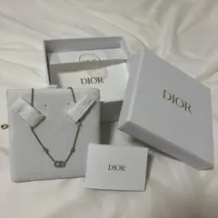 Dior ネックレス ゴールド パール付き