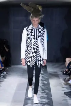 comme des garcons homme plus23ss 道化師 ピエロのサムネイル
