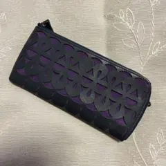 shvilla シビラ長財布　ピエッサL型　ラウンドファスナー　美品のサムネイル