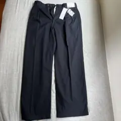 ユニクロ　タックワイドパンツ