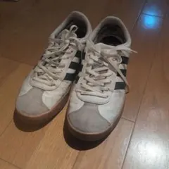 adidas スニーカー 3本ライン ホワイト/グリーン