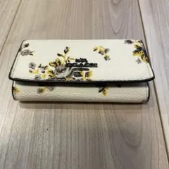 COACH フラワープリント キーケース