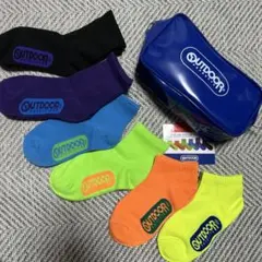 新品　ポーチ付きoutdoorアウトドア　6足靴下ソックスカラフル子供レディースのサムネイル