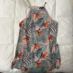 Forever 21 ボタニカル柄 ノースリーブ トップスのサムネイル
