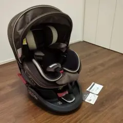 AILEBEBE クルット5sグランス AB921 ブラウン チャイルドシート