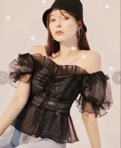SNIDEL 24SS ギャザーフリルオフショルブラウス ギンガムチェックのサムネイル