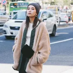 ungrid リバーシブルボアミリタリーコート