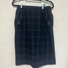 チェック柄ウール混合タイトスカート