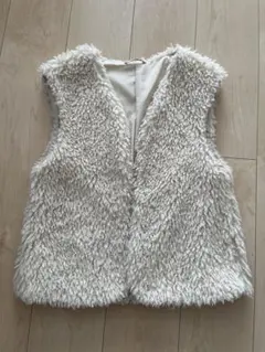 ⭐︎GUキッズ　フェイクファーベスト ⭐︎