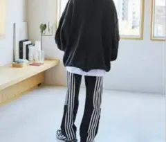 ディスカバード／トラックパンツのサムネイル