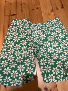 BEAMS GOLF ショートパンツ 花柄 グリーンのサムネイル