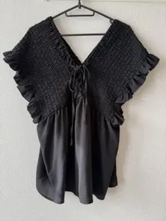 【新品未使用】LaxDanTiaシャーリング ブラウスMサイズ