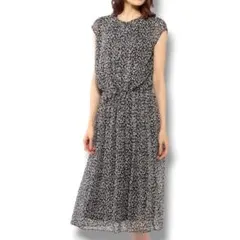 【美品】ノースリーブ総柄ロングワンピース　13号　XL相当　柔らかなシフォン生地