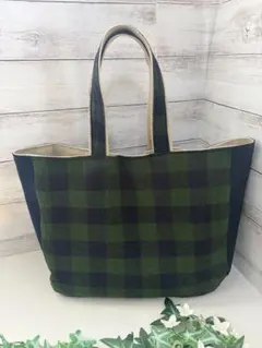 ハンドメイド　綿麻チェックトートバッグ　紺×緑