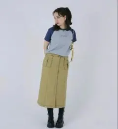 ラグランスリーブ ロゴTシャツのサムネイル