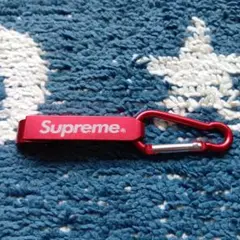 Supreme レッド カラビナ型キーホルダー