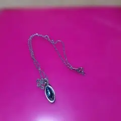 値下げ❣️シルバー オーバル型 ペンダント ネックレス