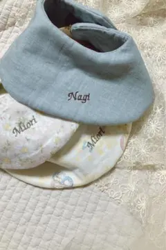 360°スタイ　♡ 名前刺繍可☺︎