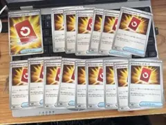 スペシャルレッドカード　16枚