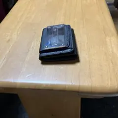 しまむら 三つ折り財布のサムネイル