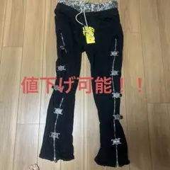 激レア GUAPI 迷彩柄 花柄刺繍 フレアパンツ - メルカリ