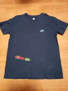 グラニフ　トーマスTシャツ